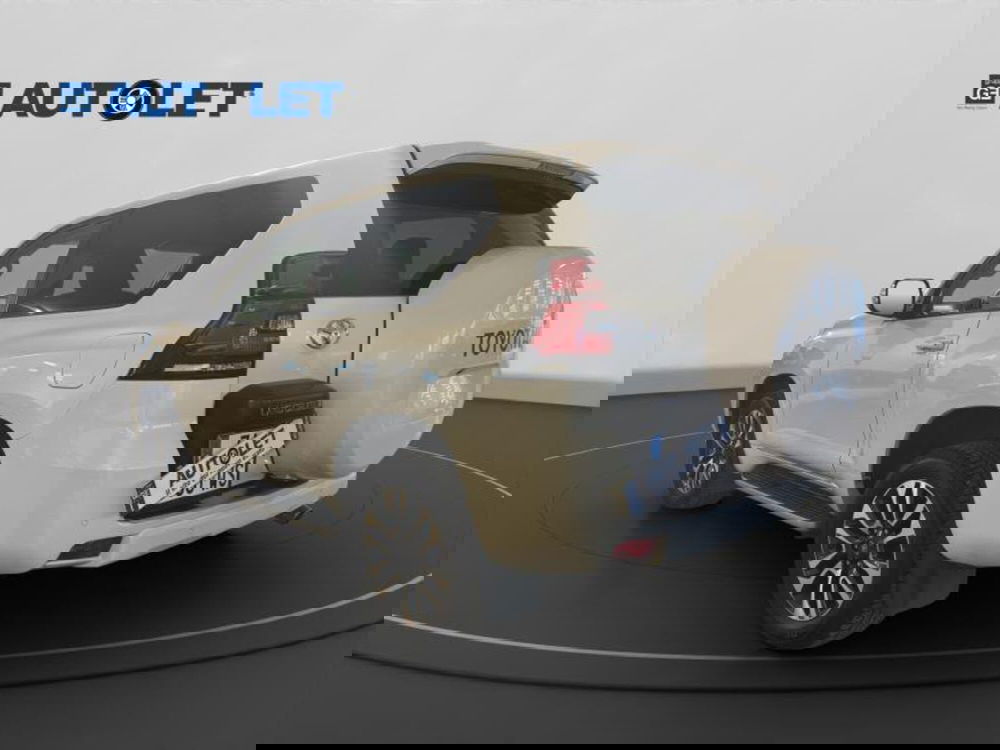 Toyota Land Cruiser usata a Genova (8)