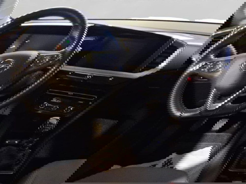 Opel Mokka usata a Genova (11)