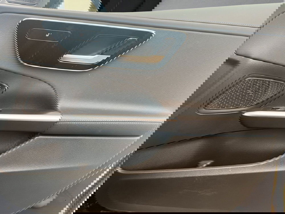 Mercedes-Benz Classe C usata a Cosenza (17)