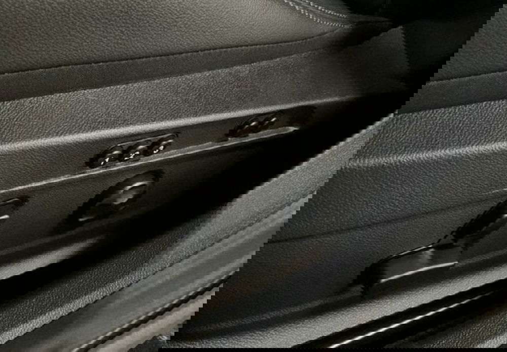 Alfa Romeo Giulia usata a Padova (15)