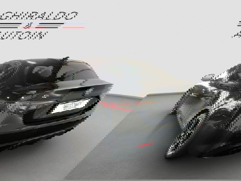 Alfa Romeo Giulia usata a Padova (4)