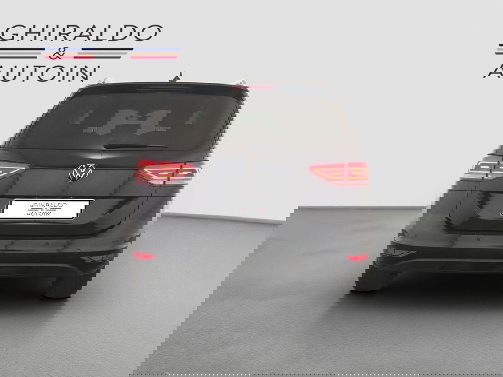 Volkswagen Touran usata a Padova (3)