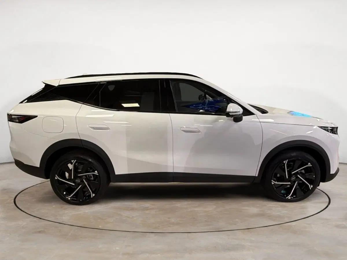 Omoda Omoda 7 SHS-P nuova a Vercelli (5)