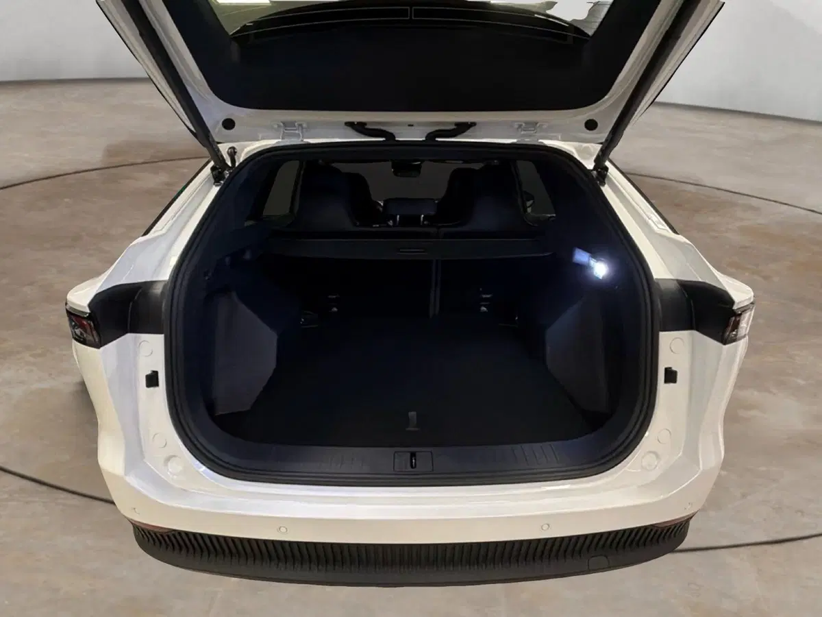 Omoda Omoda 7 SHS-P nuova a Vercelli (8)