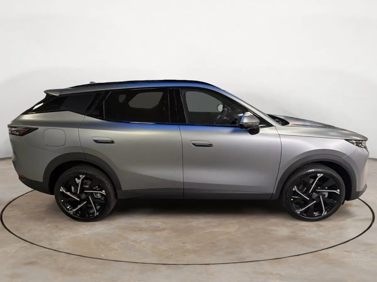 Omoda Omoda 7 SHS-P nuova a Vercelli (3)