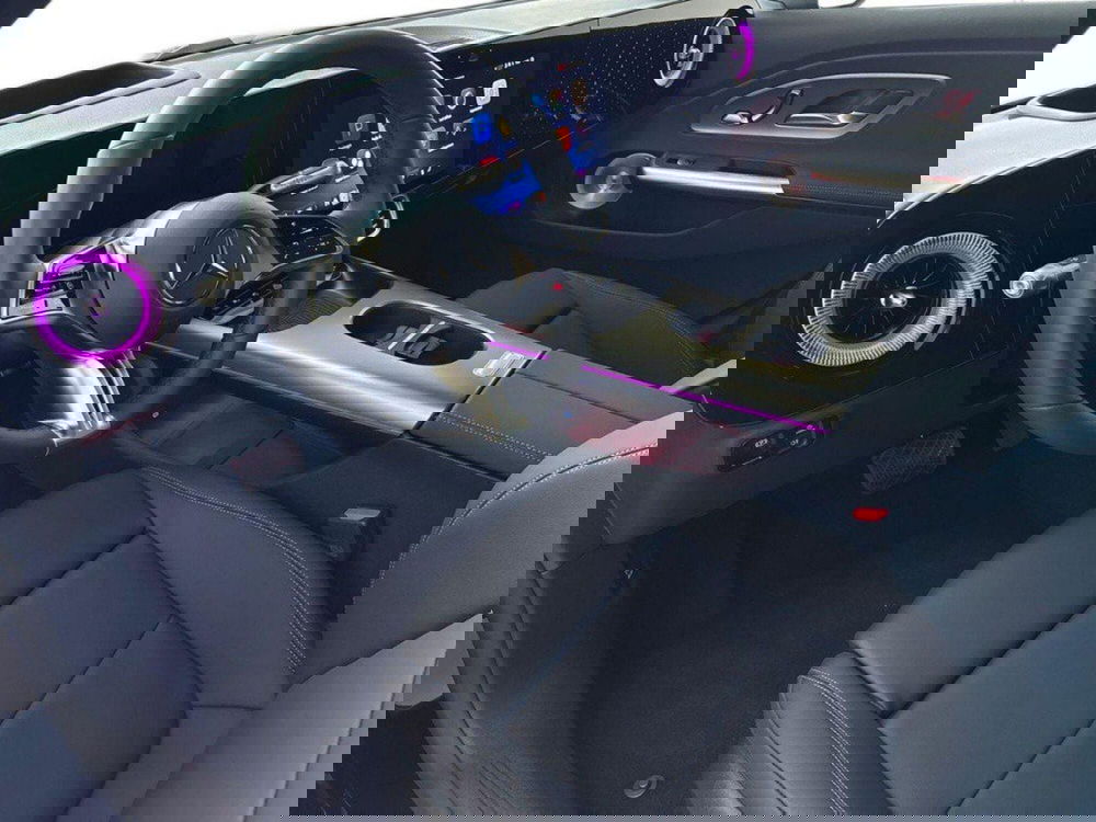 Mercedes-Benz CLA EQ nuova a Rimini (16)