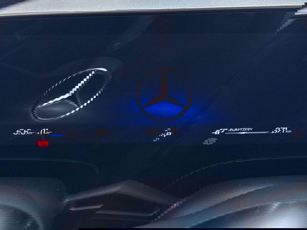 Mercedes-Benz CLA EQ nuova a Rimini (9)