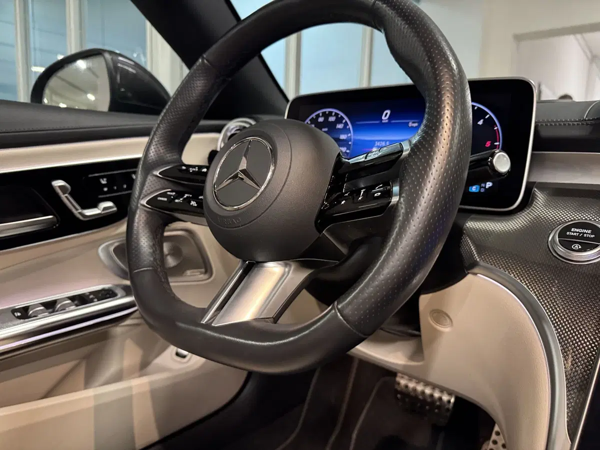 Mercedes-Benz CLE Cabrio usata a Messina (14)