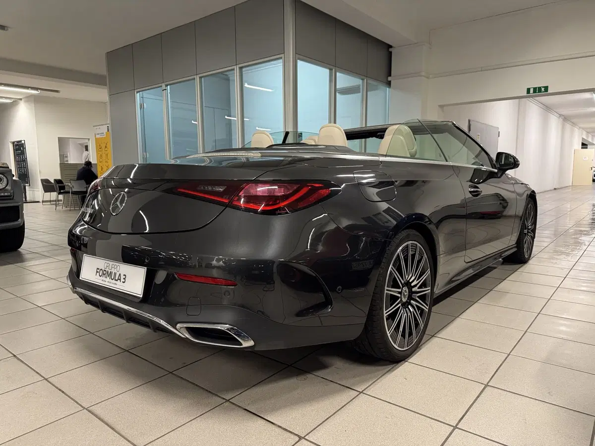 Mercedes-Benz CLE Cabrio usata a Messina (3)