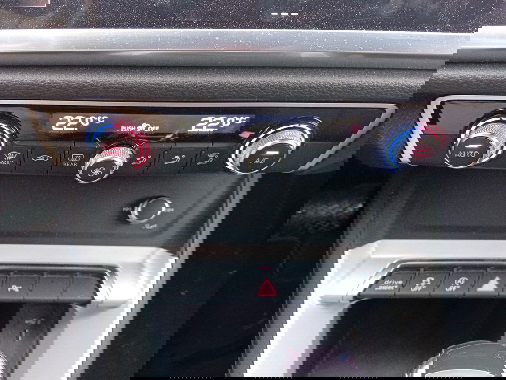 Audi Q3 Sportback usata a Pordenone (18)