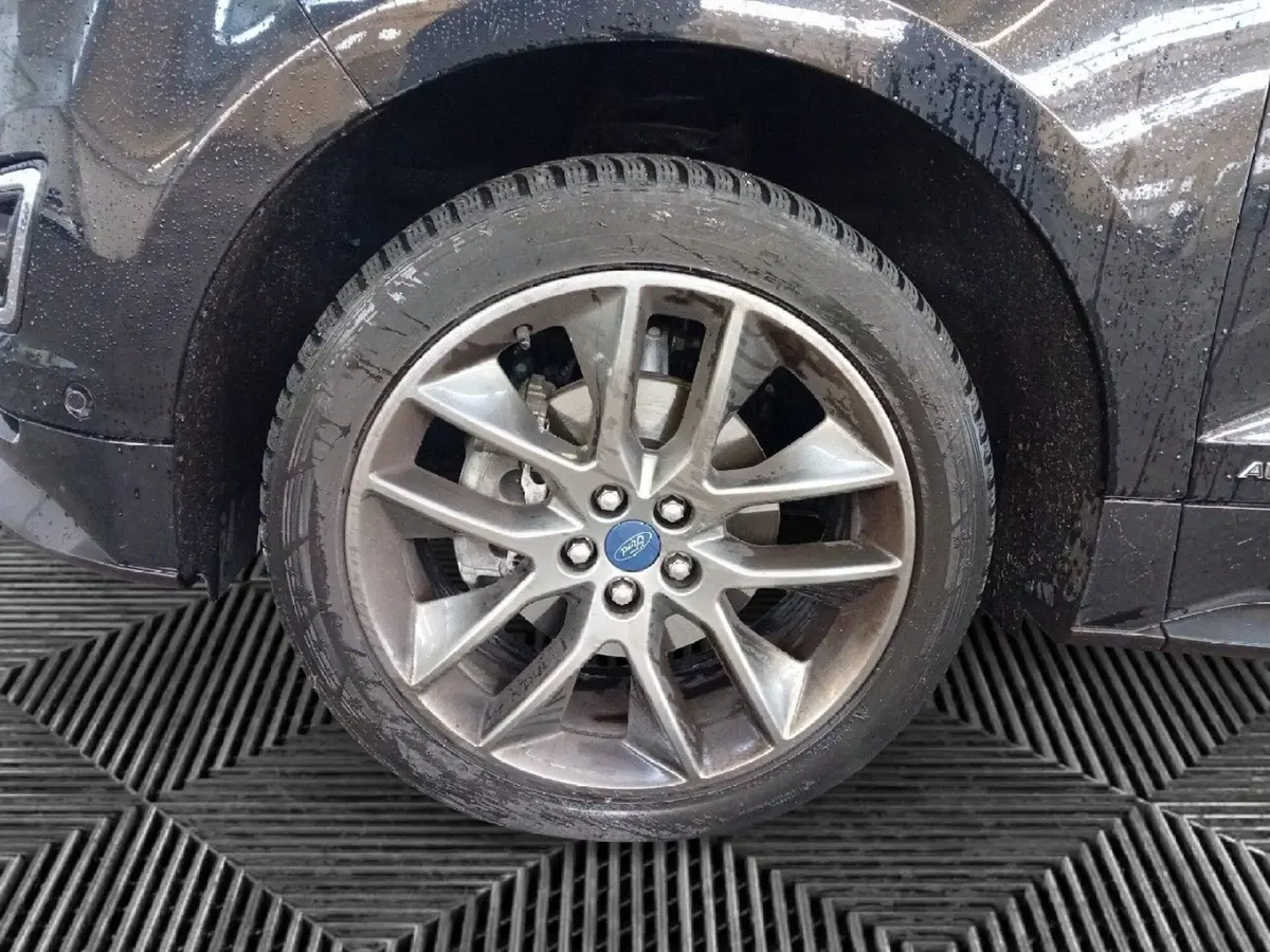 Ford Edge usata a Pordenone (9)