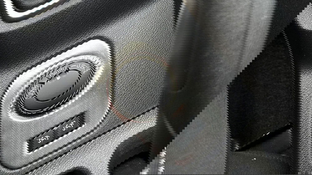 Dacia Duster usata a Treviso (16)