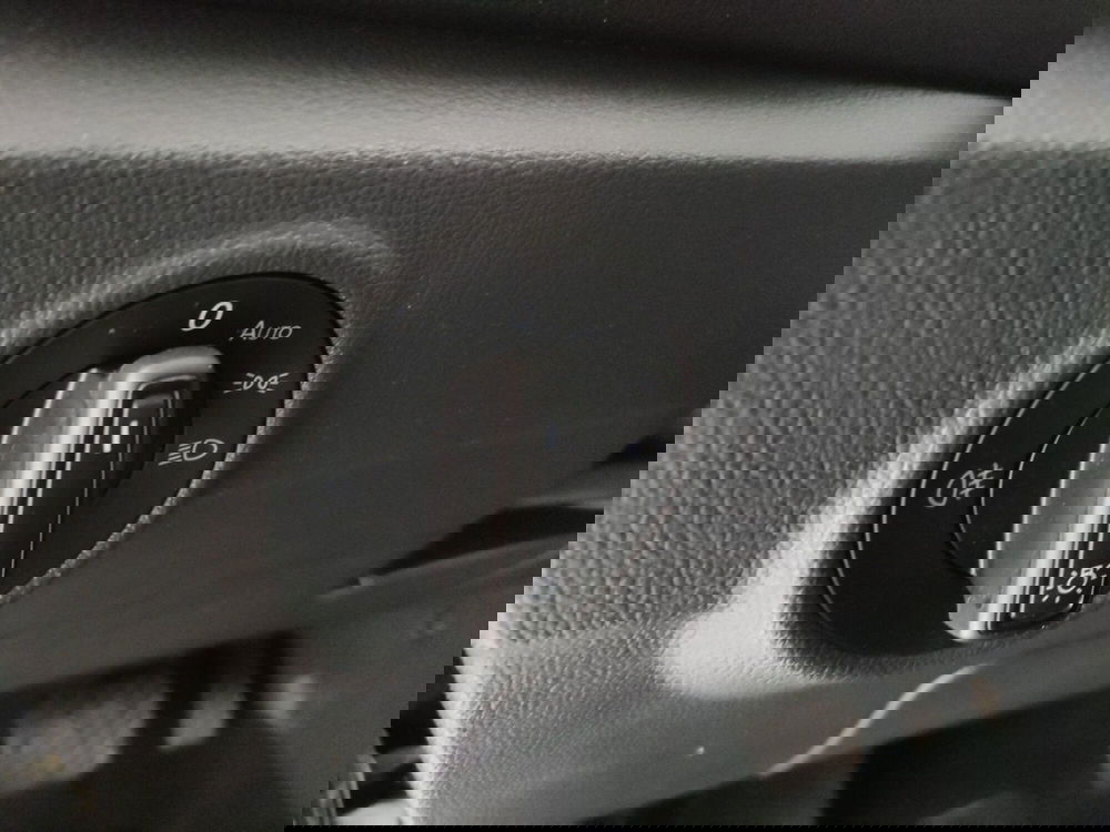 Volkswagen T-Roc usata a Napoli (14)