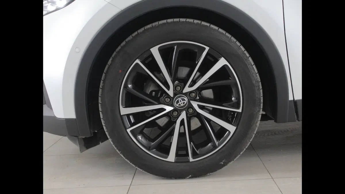 Toyota Toyota C-HR usata a Palermo (14)
