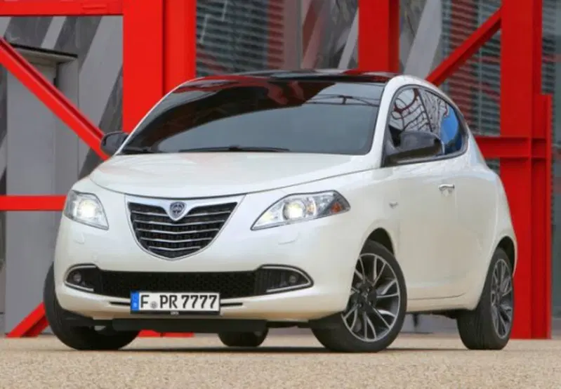 Lancia Ypsilon usata a Palermo (13)
