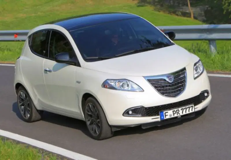 Lancia Ypsilon usata a Palermo (17)