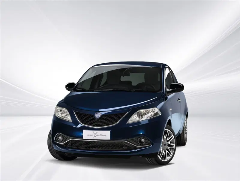 Lancia Ypsilon usata a Palermo (2)