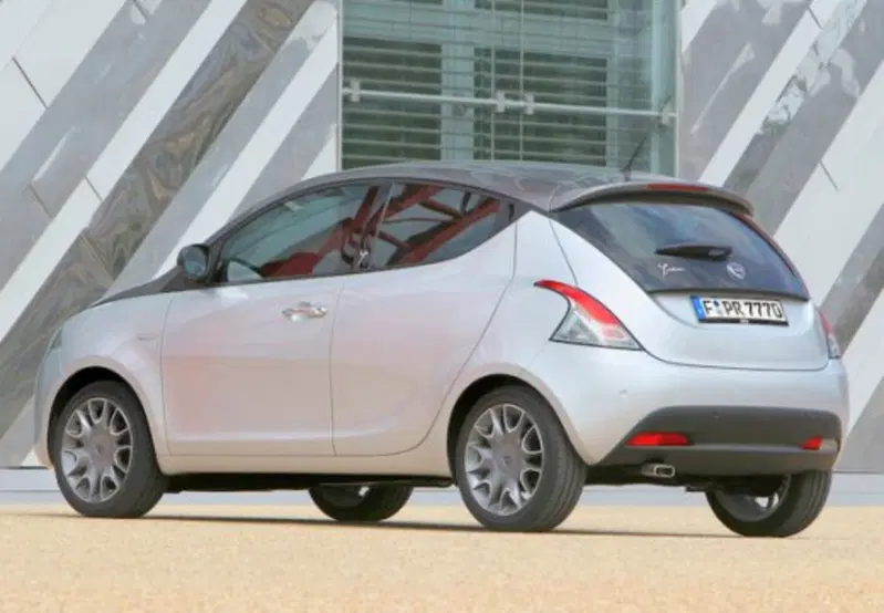 Lancia Ypsilon usata a Palermo (20)
