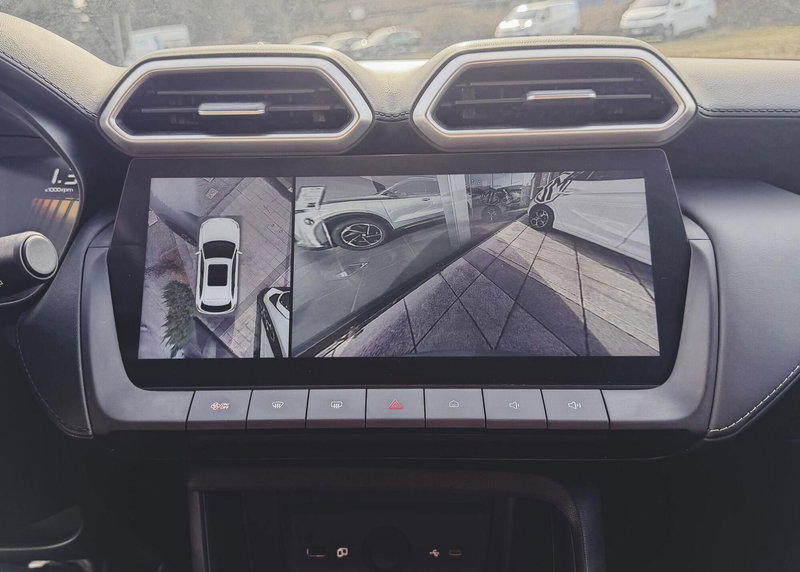 Mg ZS usata a Novara (12)