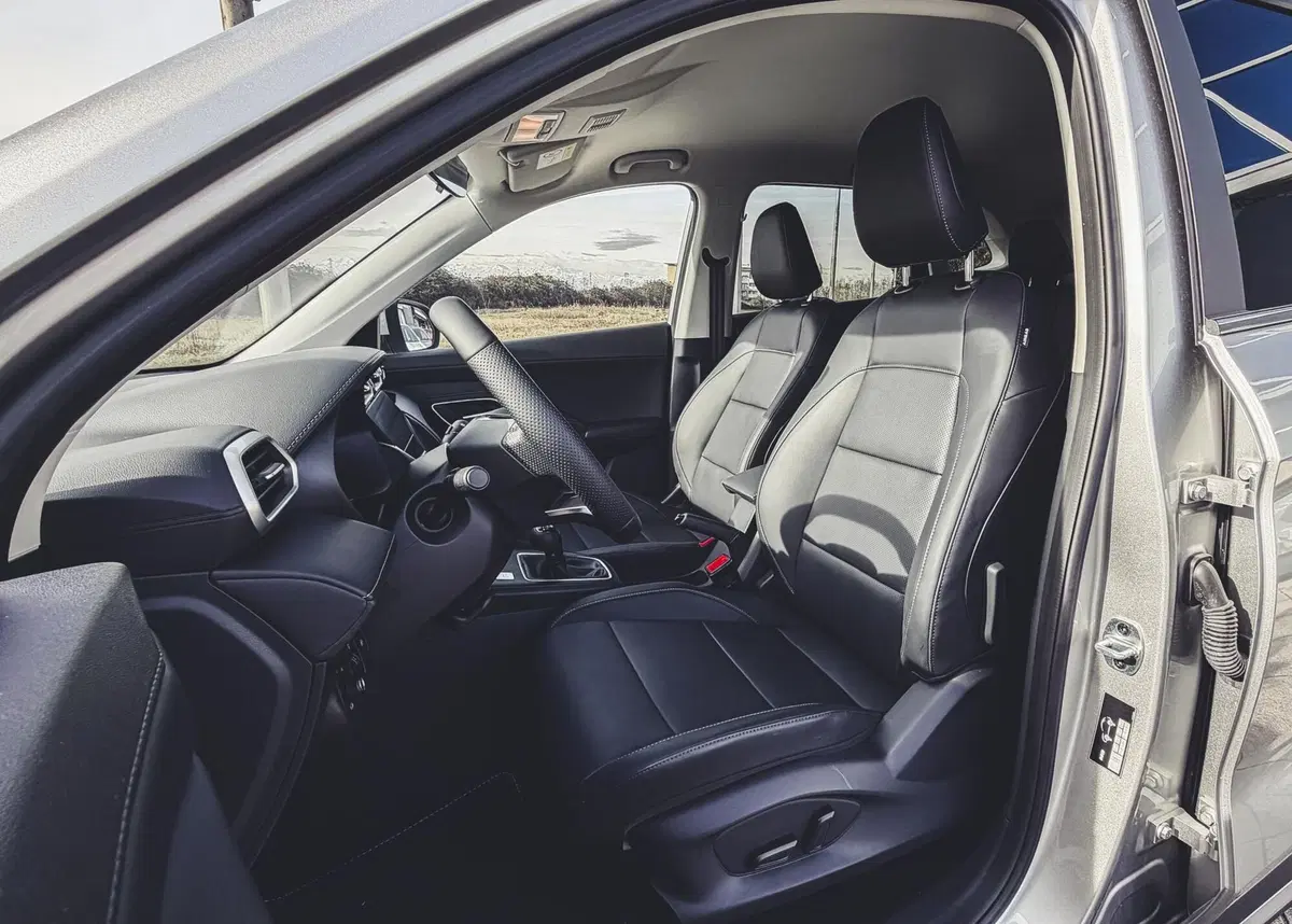 Mg ZS usata a Novara (8)