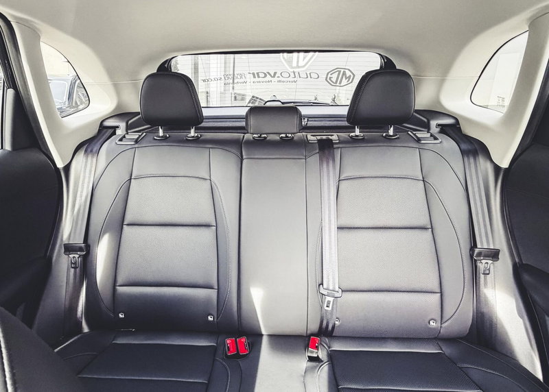 Mg ZS nuova a Novara (11)