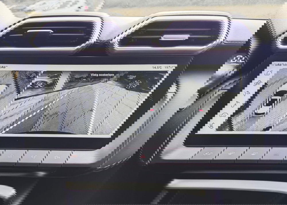 Mg ZS nuova a Novara (13)