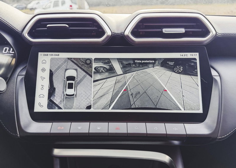 Mg ZS nuova a Novara (13)