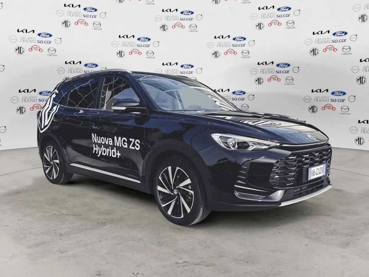 Mg ZS nuova a Novara (2)