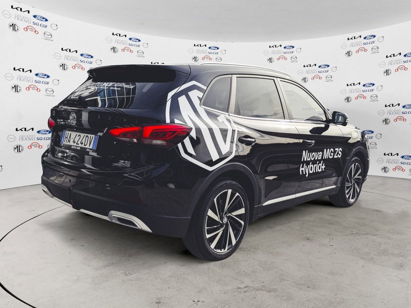 Mg ZS nuova a Novara (3)