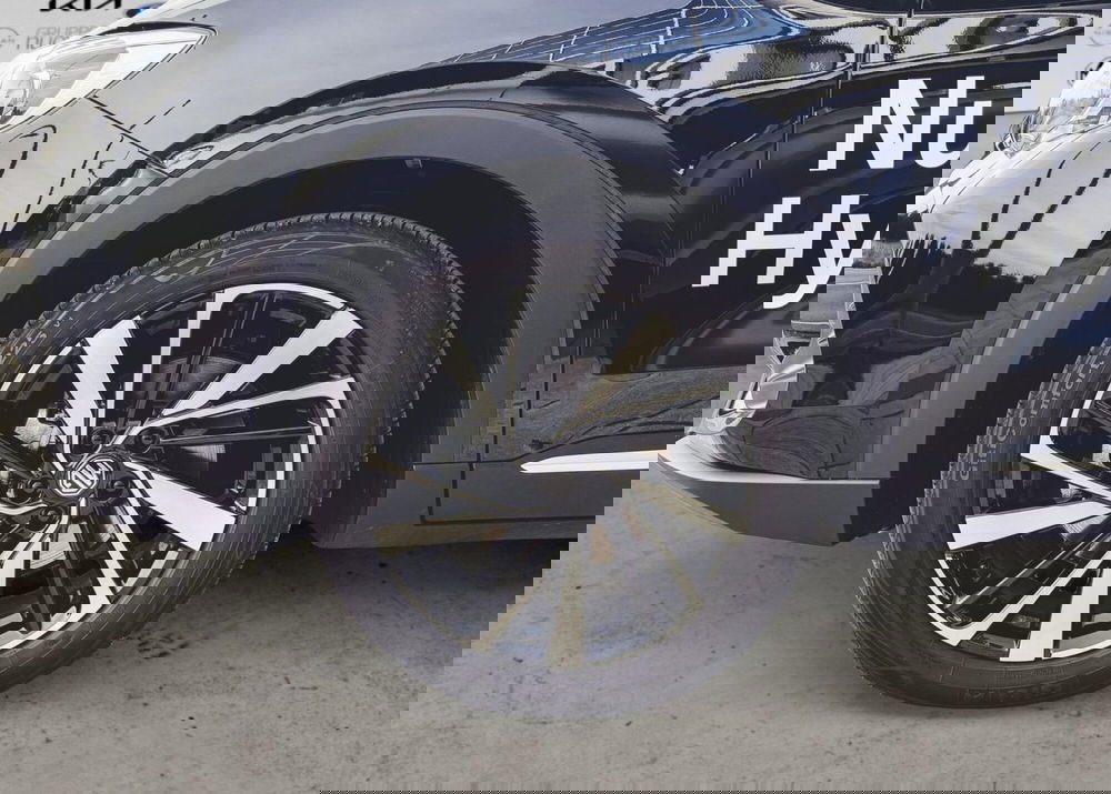 Mg ZS nuova a Novara (5)