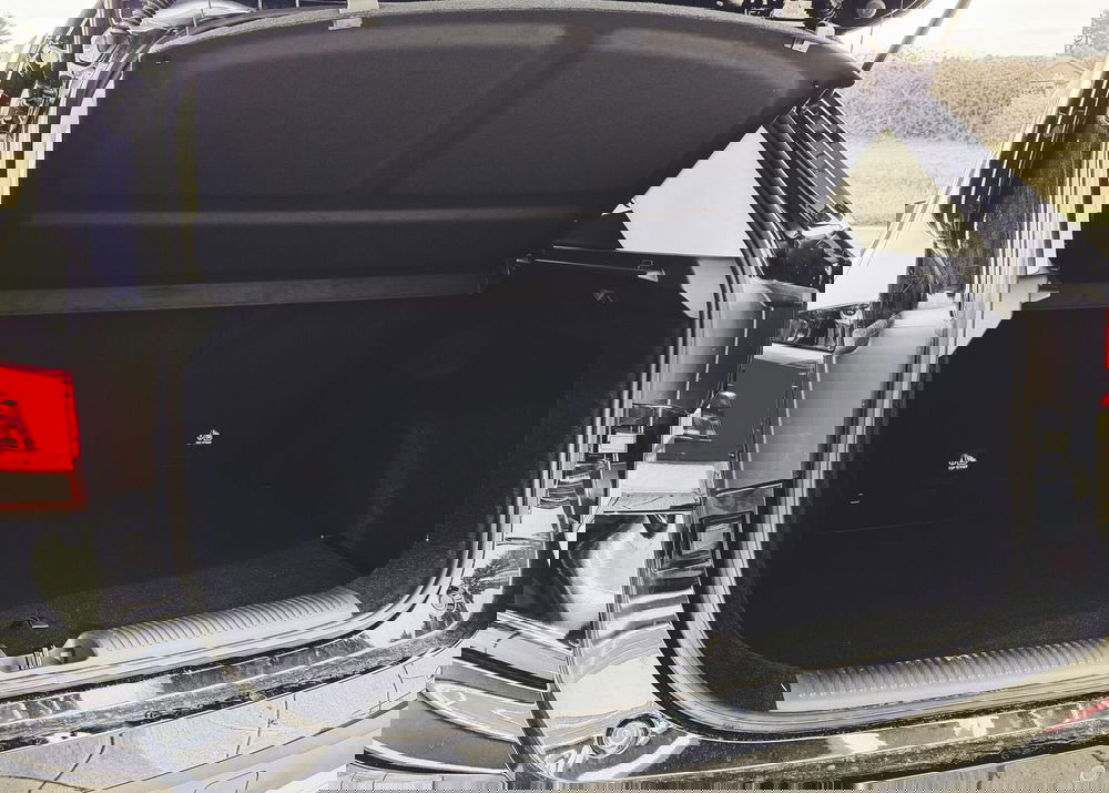 Mg ZS nuova a Novara (7)