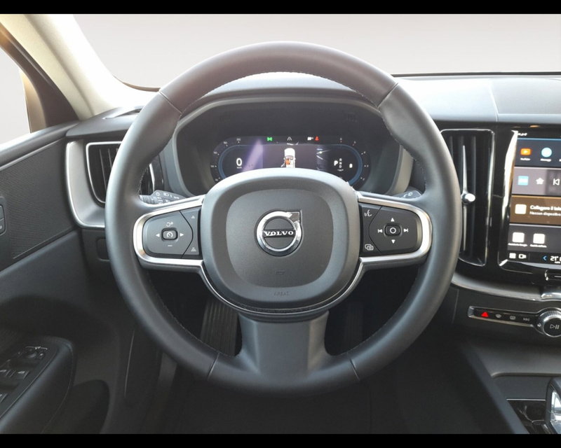 Volvo XC60 usata a Ravenna (11)