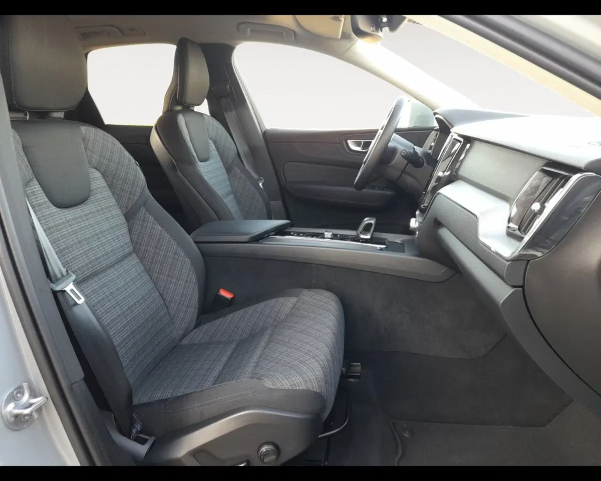 Volvo XC60 usata a Ravenna (14)