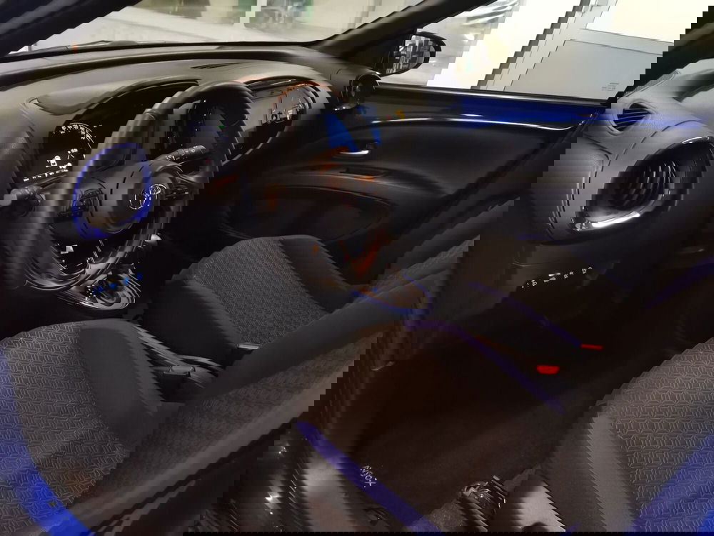 Toyota Aygo X usata a Bergamo (18)