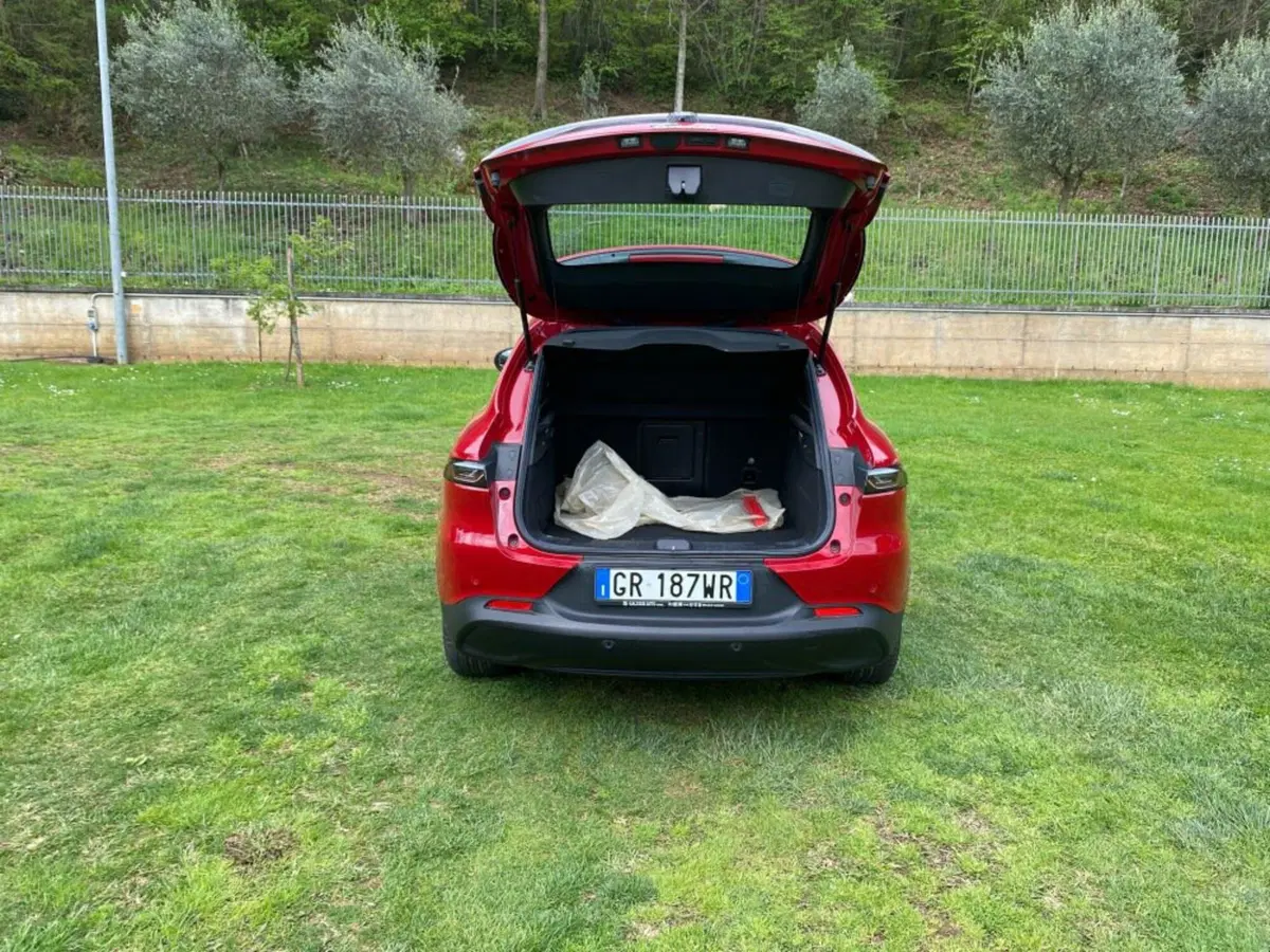 Alfa Romeo Tonale usata a Salerno (13)