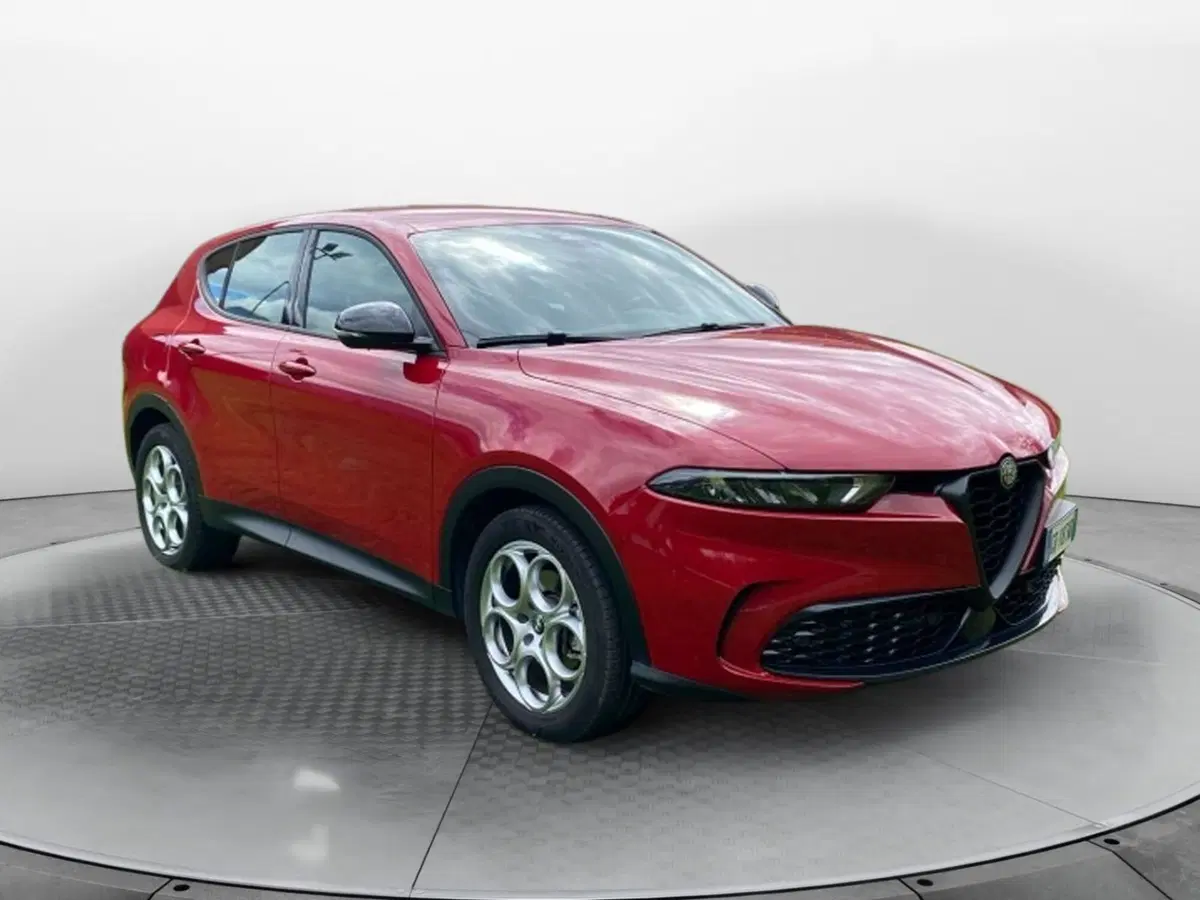 Alfa Romeo Tonale usata a Salerno (2)