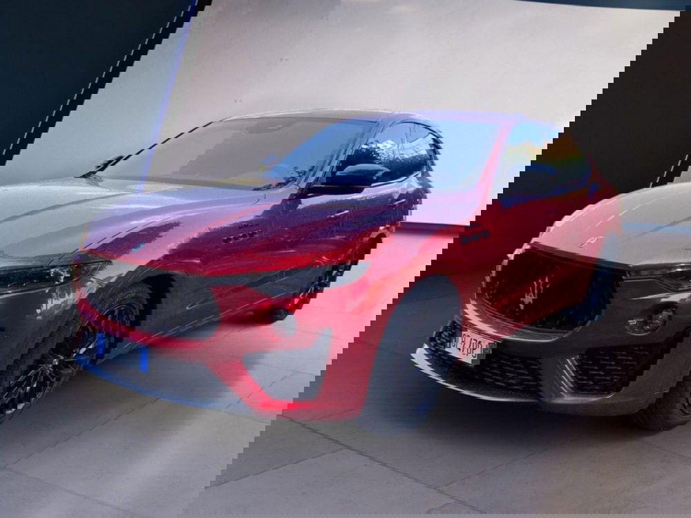 Maserati Levante usata a Salerno