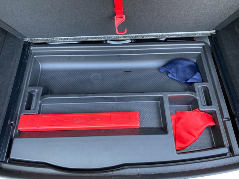 Maserati Levante usata a Salerno (14)