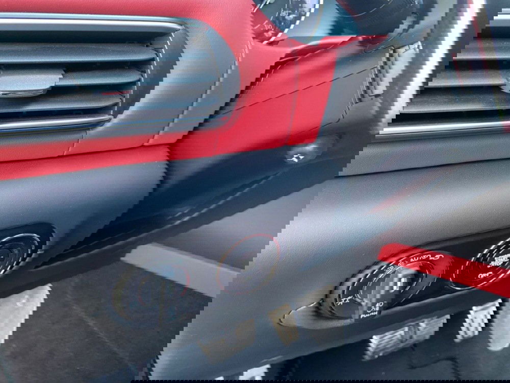 Maserati Levante usata a Salerno (17)