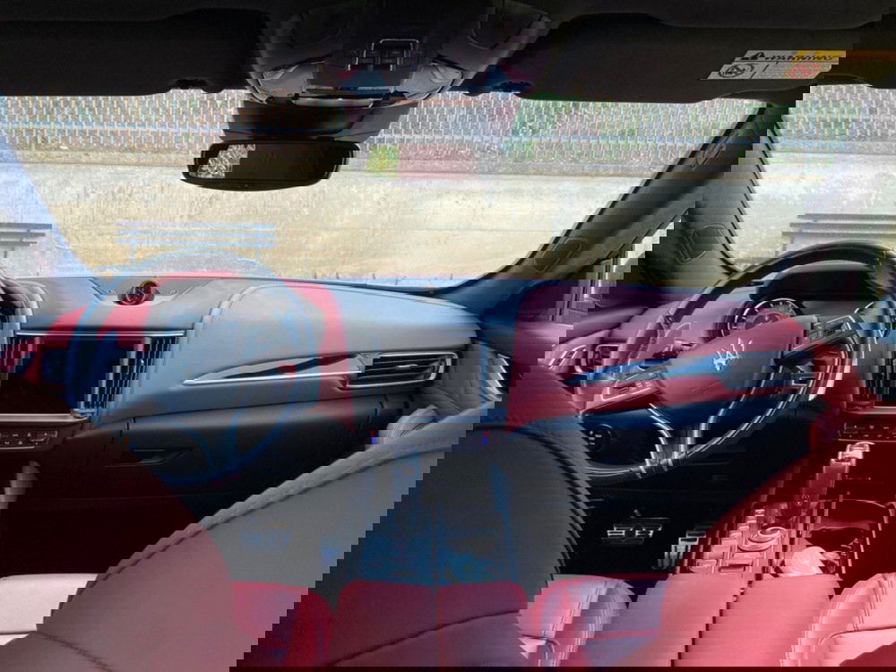 Maserati Levante usata a Salerno (5)