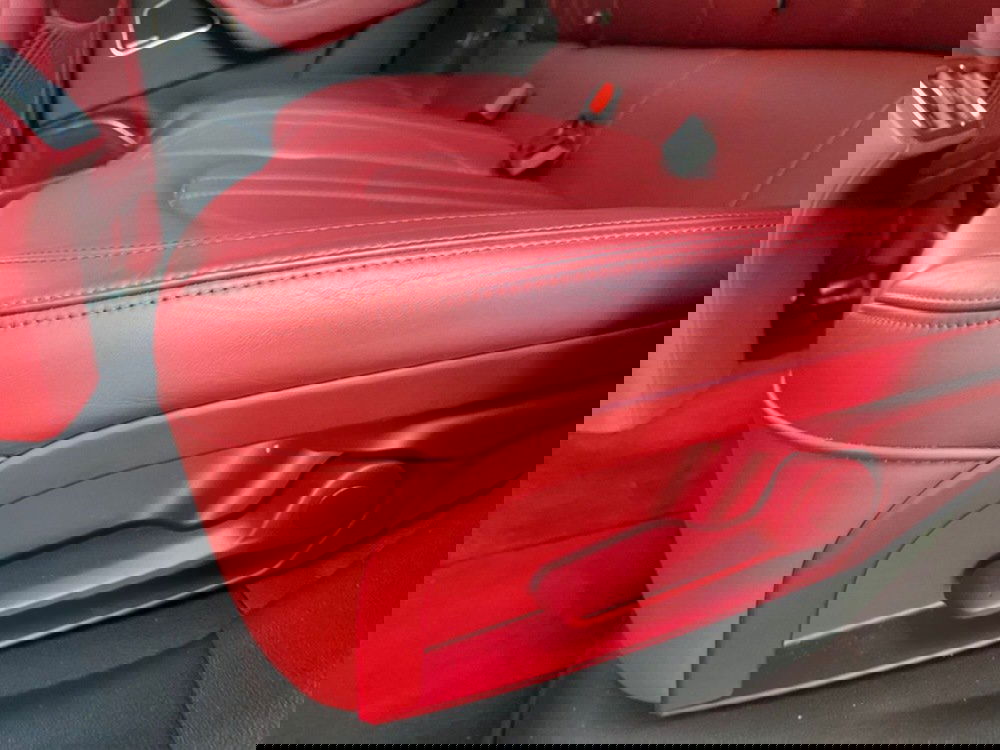 Maserati Levante usata a Salerno (7)