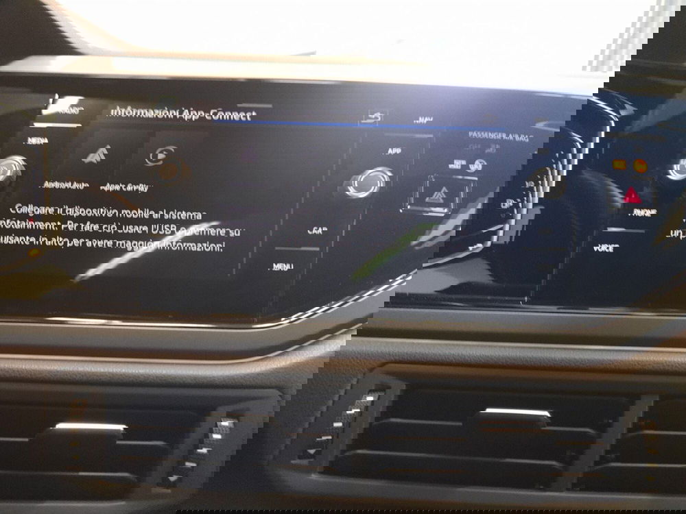 Volkswagen Taigo usata a Bologna (13)