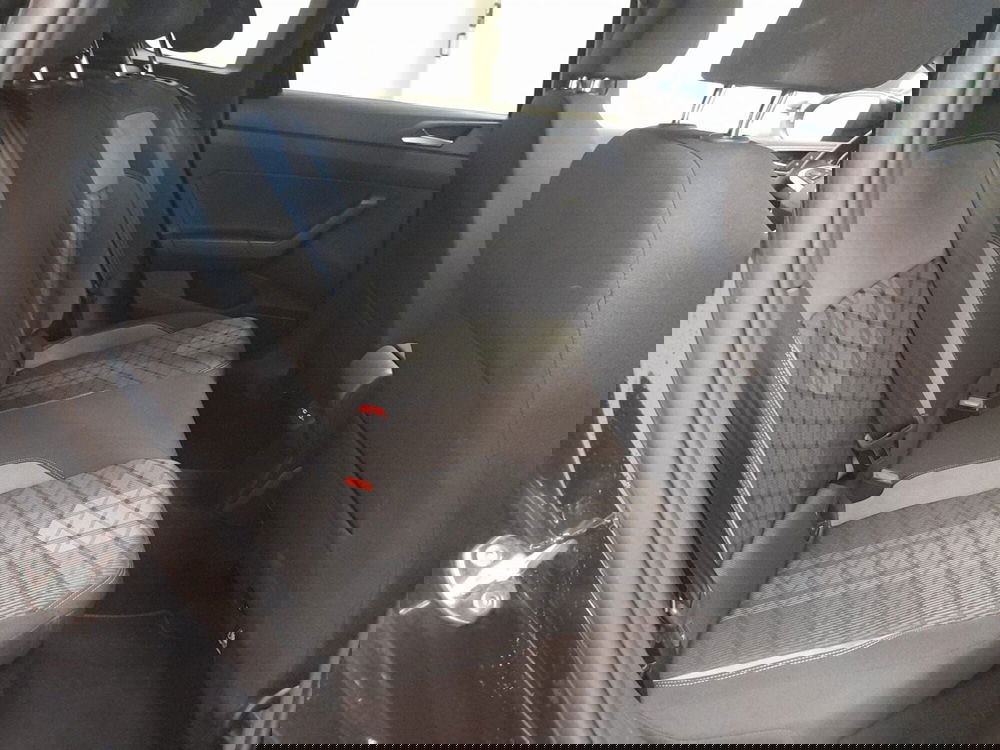 Volkswagen Taigo usata a Bologna (19)