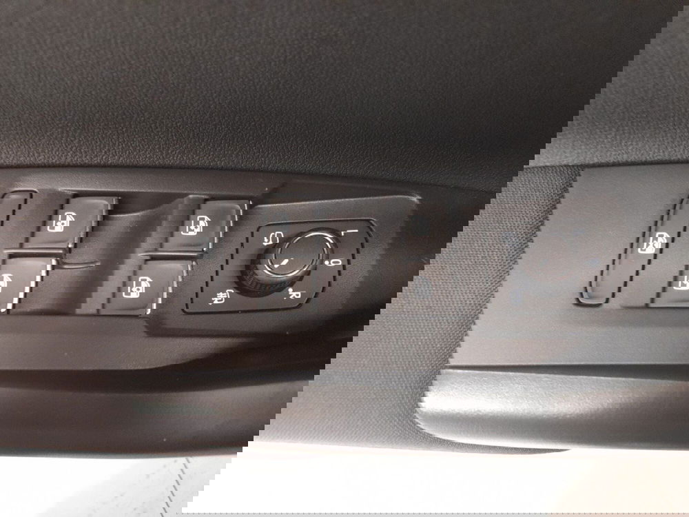 Volkswagen Taigo usata a Bologna (9)