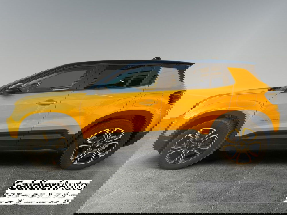 Jeep Avenger nuova a Salerno (10)