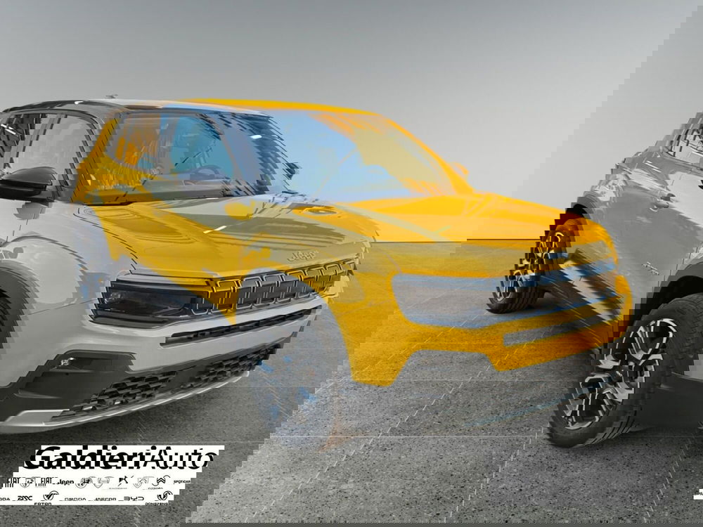 Jeep Avenger nuova a Salerno (2)