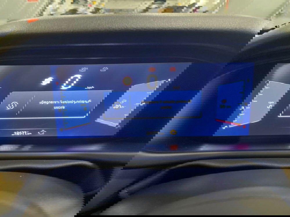 Jeep Avenger usata a Firenze (13)