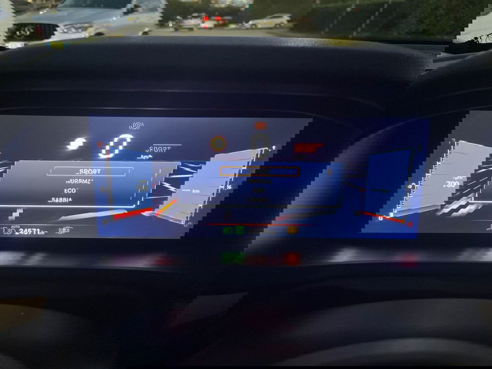 Jeep Avenger usata a Firenze (17)