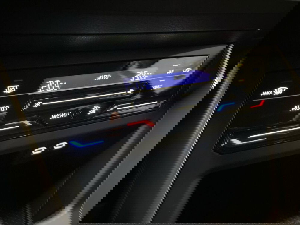 Volkswagen Polo nuova a Prato (15)