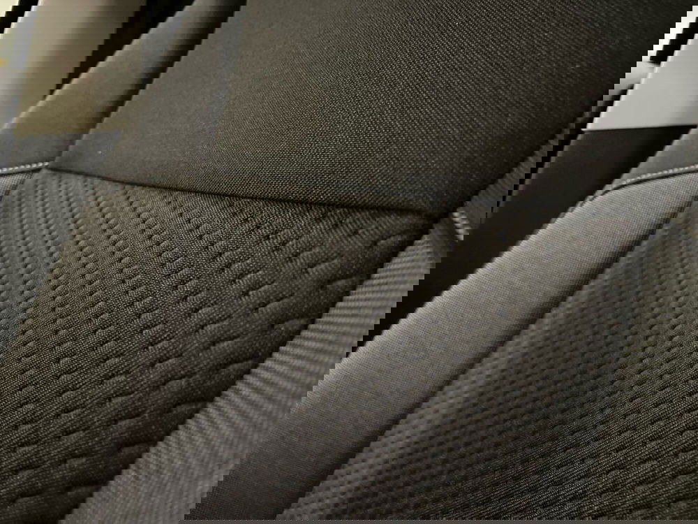 Volkswagen Polo nuova a Prato (18)